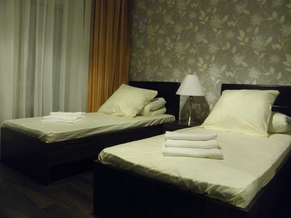 Krts Korona Hotel Sudilovichi Exterior photo